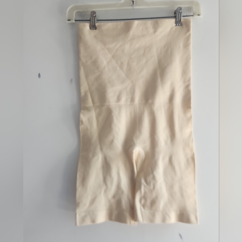 NWT Empetua by Shapermint Cream/Nude High Waist Shapewear Shorts size XL-XXL - Picture 4 of 7